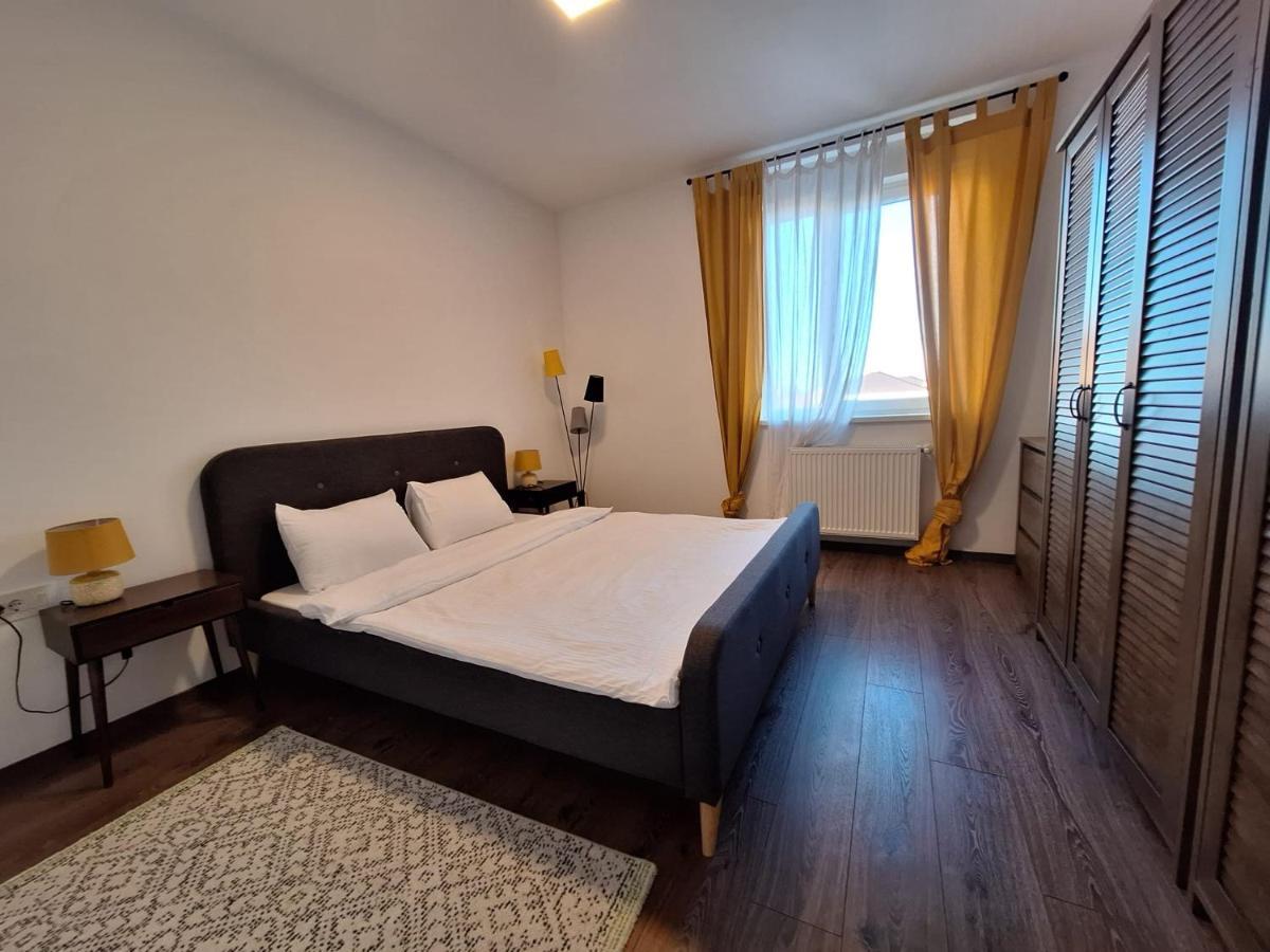 Mirvana Apartments Metheor Executive Suite Timişoara Exterior foto